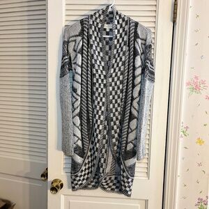 My Michelle Black White Abstract Open Front Cardigan Sz M